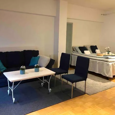 Apartamento Stylish Spacious Near Centre By The Sea *