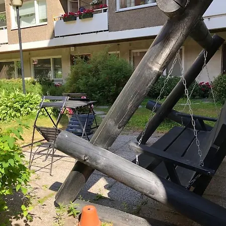 Stylish Spacious Near Centre By The Sea